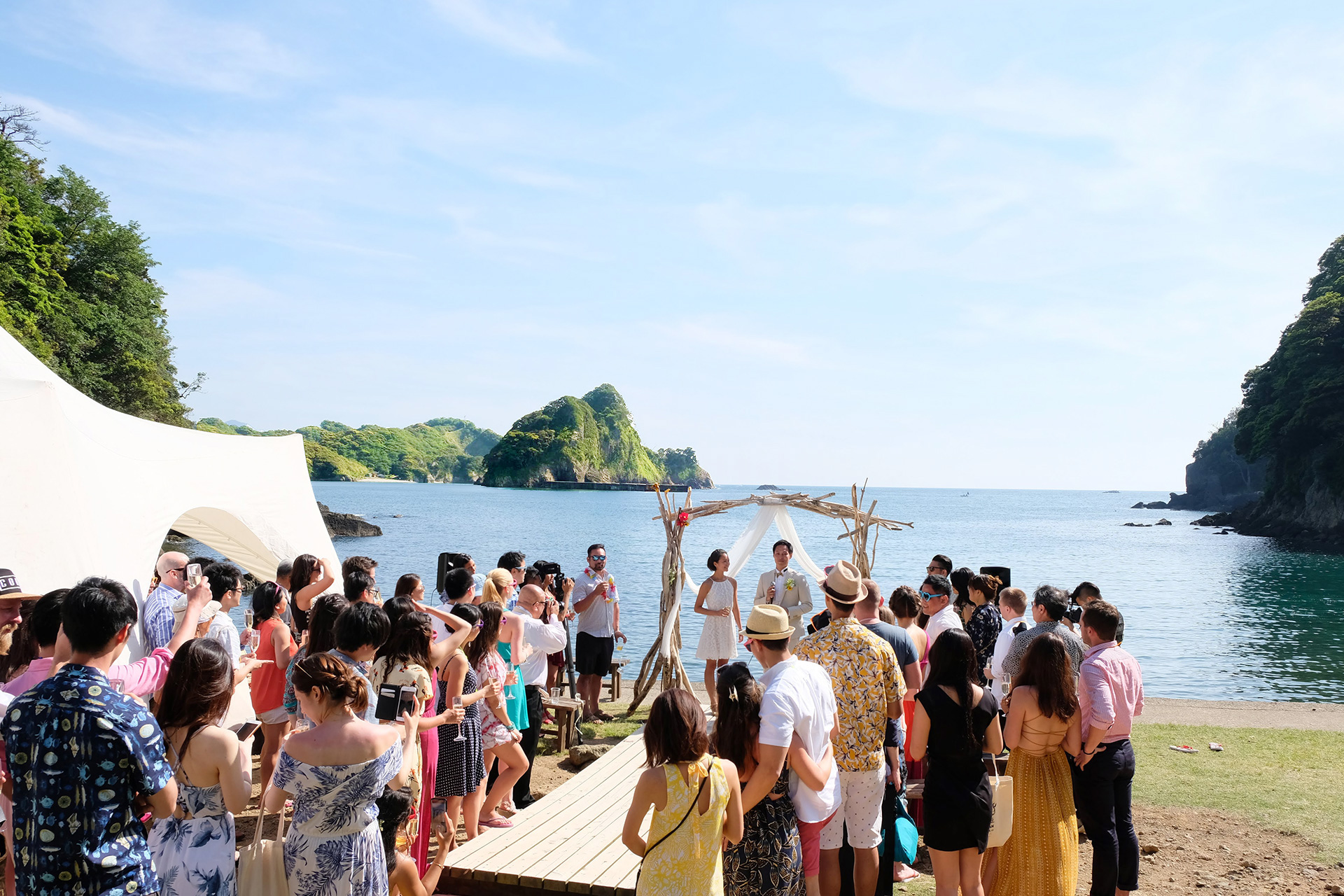 静岡県賀茂郡西伊豆町田子のグランピング施設 REN VILLAGE